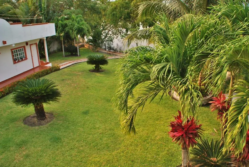 Hotel Lagoon - Pet Friendly Subteniente Lopez