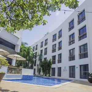 Hotel Continental Caribe Bay